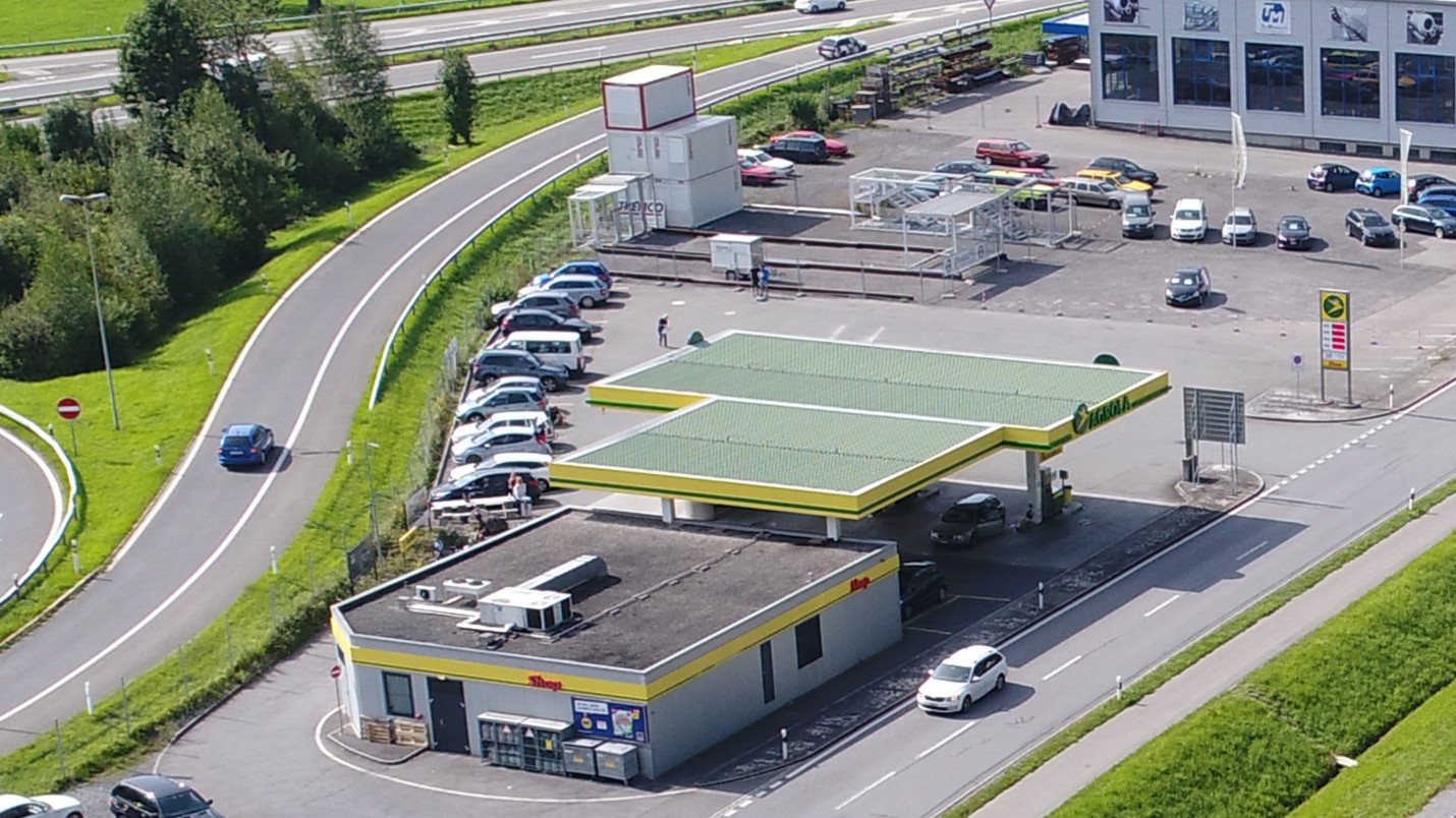 Zukunftsweisende Microgrid-Lösung für nachhaltige Energie und E-Mobilität